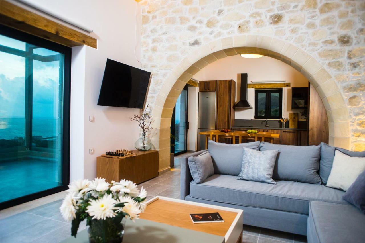 Aspalathos Falassarna Villa *