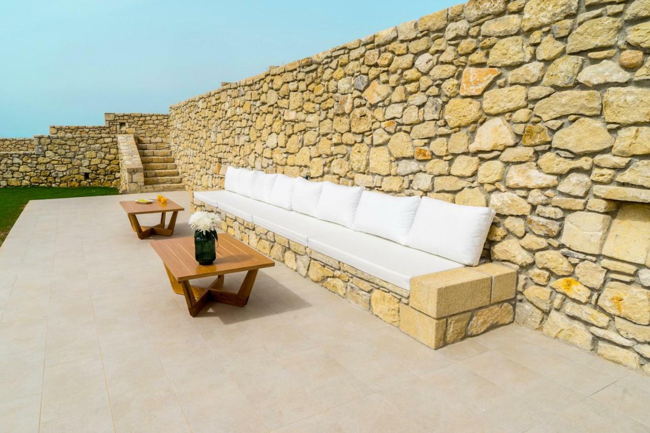 Aspalathos Falassarna Villa *